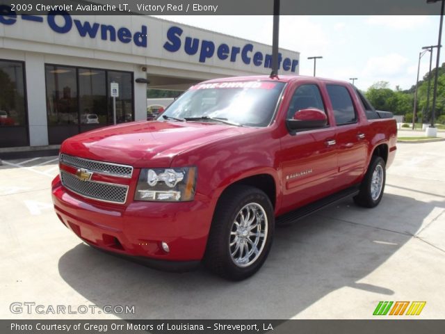 2009 Chevrolet Avalanche LT in Victory Red