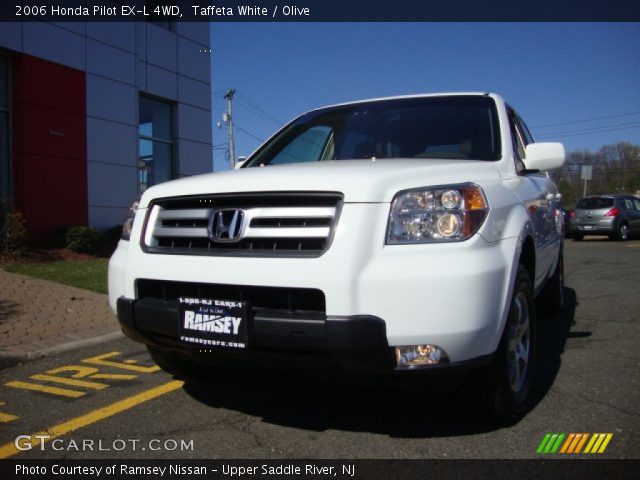 2006 Honda Pilot EX-L 4WD in Taffeta White