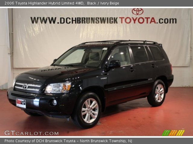 2006 Toyota Highlander Hybrid Limited 4WD in Black