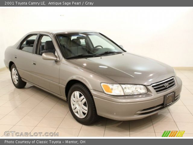 2001 Toyota Camry LE in Antique Sage Pearl