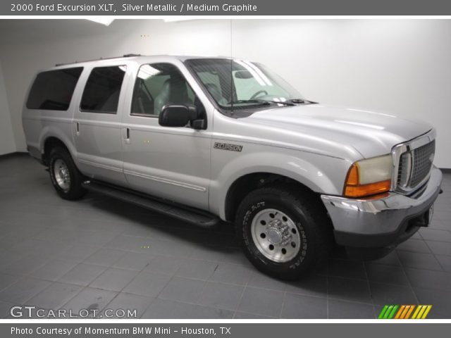 2000 Ford Excursion XLT in Silver Metallic