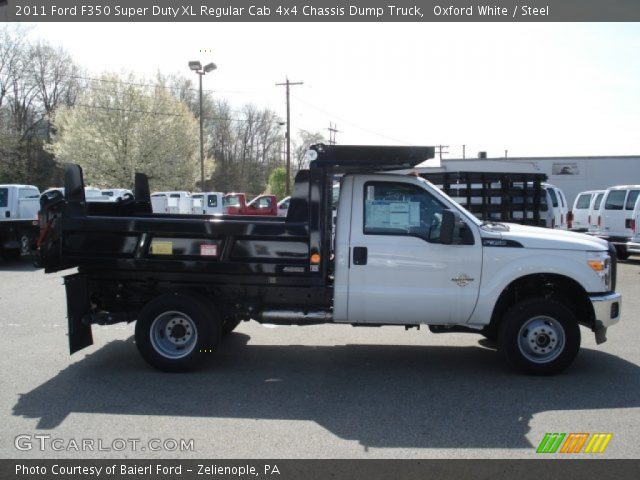 2011 Ford F350 Super Duty XL Regular Cab 4x4 Chassis Dump Truck in Oxford White