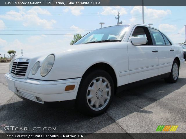 1998 Mercedes-Benz E 320 Sedan in Glacier White