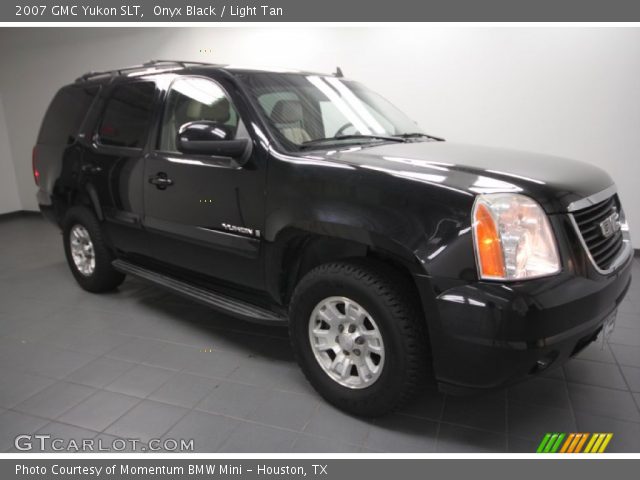 2007 GMC Yukon SLT in Onyx Black