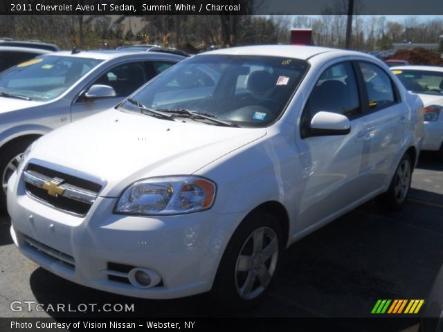 2011 Chevrolet Aveo LT Sedan in Summit White