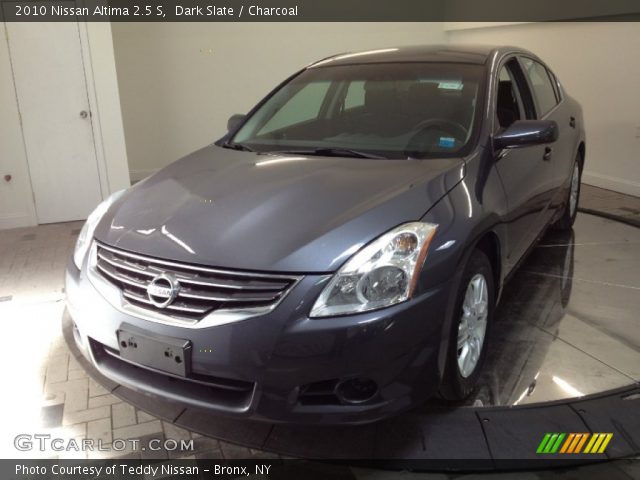 2010 Nissan Altima 2.5 S in Dark Slate