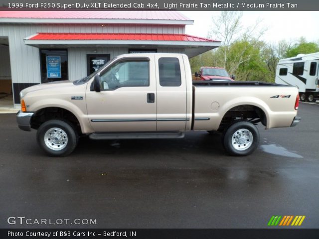 1999 Ford F250 Super Duty XLT Extended Cab 4x4 in Light Prairie Tan Metallic