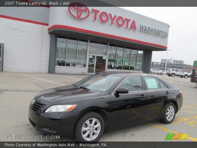 2007 Toyota Camry LE in Black