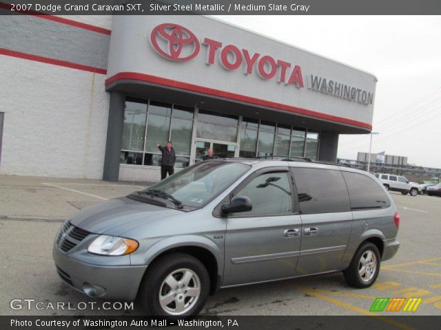 2007 Dodge Grand Caravan SXT in Silver Steel Metallic