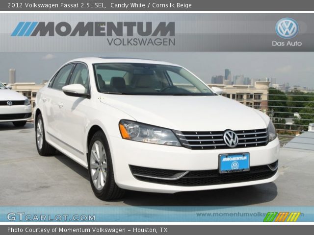 2012 Volkswagen Passat 2.5L SEL in Candy White