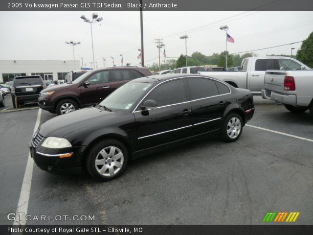 2005 Volkswagen Passat GLS TDI Sedan in Black