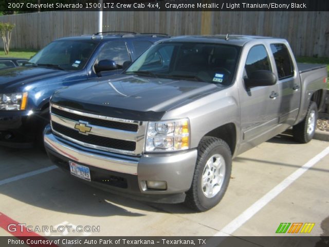 2007 Chevrolet Silverado 1500 LTZ Crew Cab 4x4 in Graystone Metallic