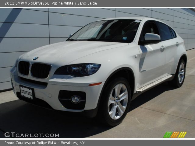 2011 BMW X6 xDrive35i in Alpine White