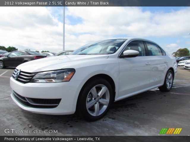 2012 Volkswagen Passat 2.5L SE in Candy White