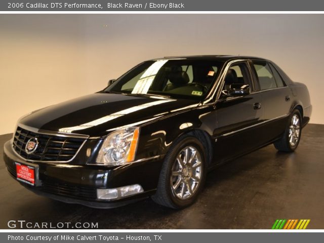 2006 Cadillac DTS Performance in Black Raven