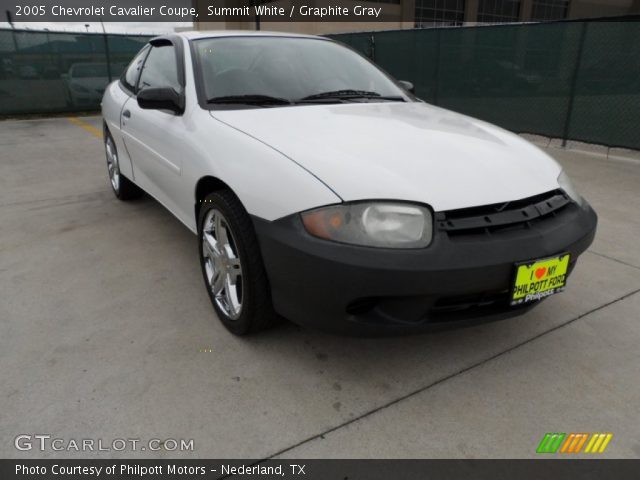 2005 Chevrolet Cavalier Coupe in Summit White