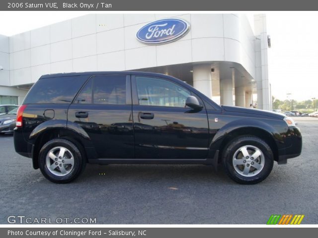 2006 Saturn VUE  in Black Onyx