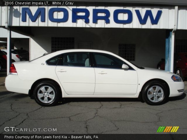 2006 Chevrolet Impala LT in White