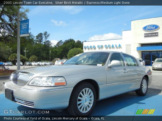 2003 Lincoln Town Car Executive in Silver Birch Metallic