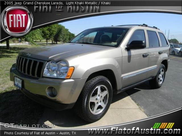 2005 Jeep Grand Cherokee Laredo in Light Khaki Metallic
