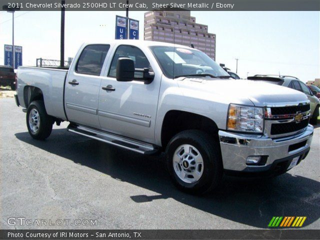 2011 Chevrolet Silverado 2500HD LT Crew Cab in Sheer Silver Metallic