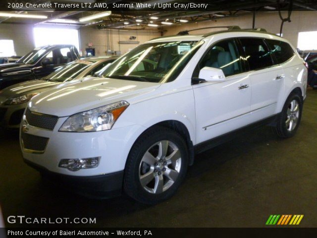 2009 Chevrolet Traverse LTZ AWD in Summit White