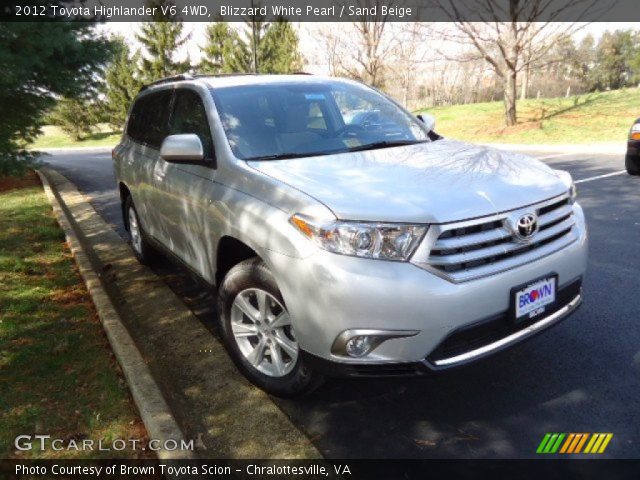 2012 Toyota Highlander V6 4WD in Blizzard White Pearl