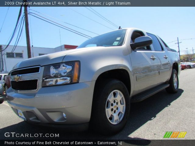 2009 Chevrolet Avalanche LT 4x4 in Silver Birch Metallic