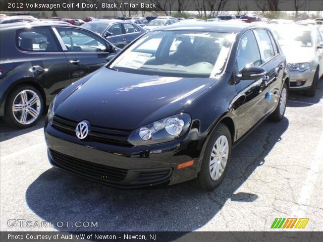 2012 Volkswagen Golf 4 Door in Black