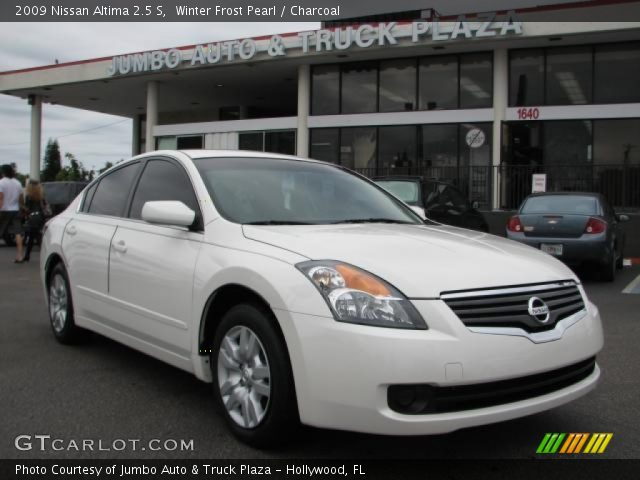 2009 Nissan Altima 2.5 S in Winter Frost Pearl