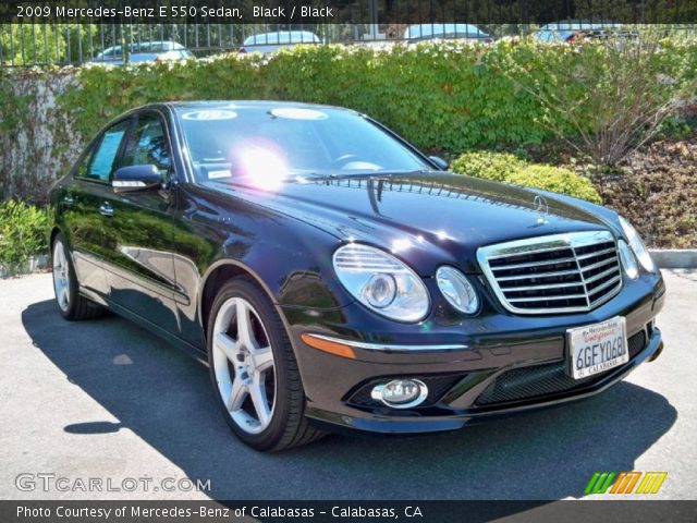 2009 Mercedes-Benz E 550 Sedan in Black