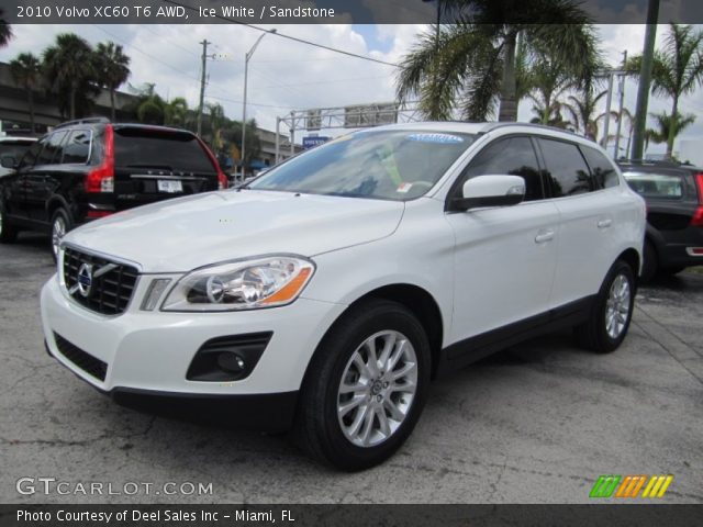 2010 Volvo XC60 T6 AWD in Ice White