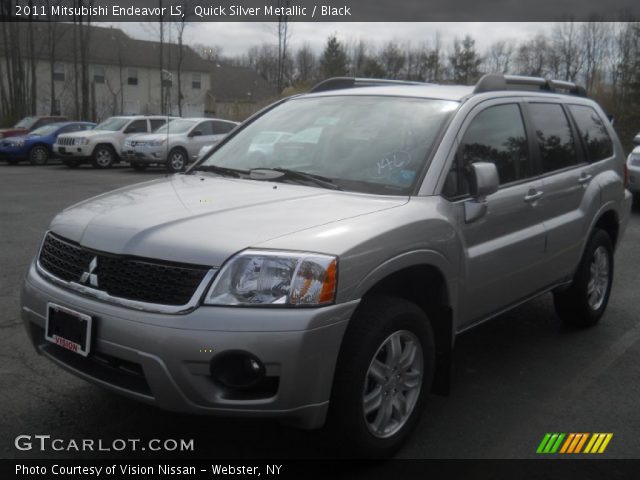 2011 Mitsubishi Endeavor LS in Quick Silver Metallic