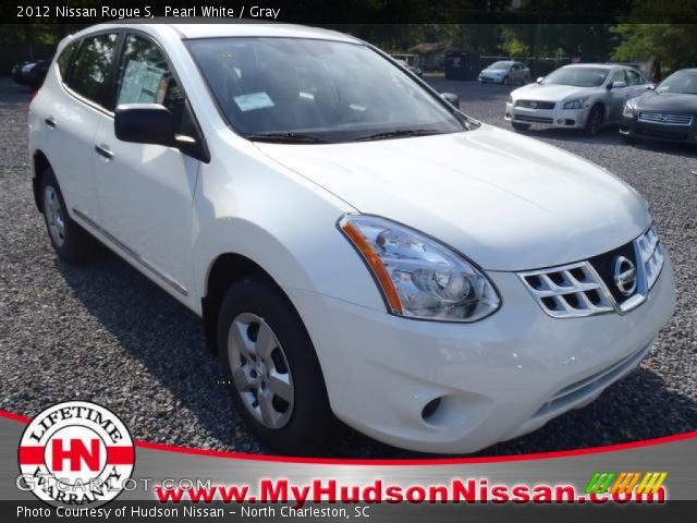 2012 Nissan Rogue S in Pearl White