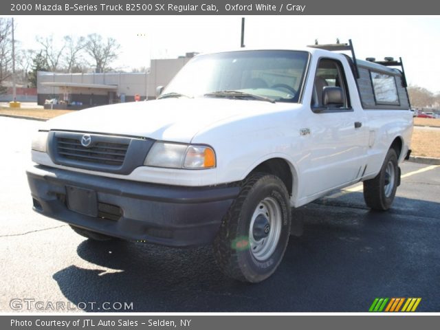 2000 Mazda B-Series Truck B2500 SX Regular Cab in Oxford White