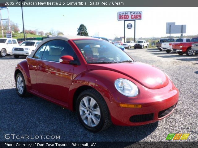 2009 Volkswagen New Beetle 2.5 Convertible in Salsa Red