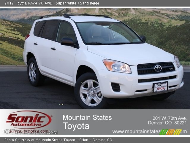 2012 Toyota RAV4 V6 4WD in Super White