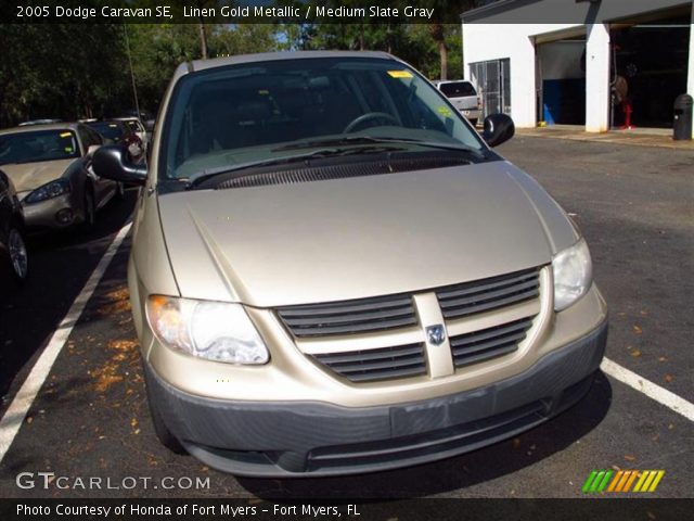 2005 Dodge Caravan SE in Linen Gold Metallic