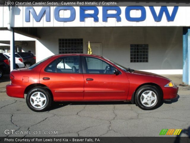 2000 Chevrolet Cavalier Sedan in Cayenne Red Metallic