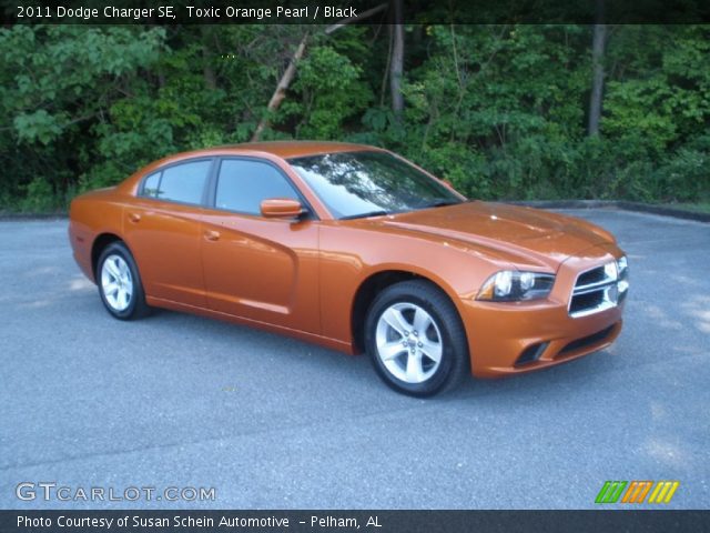 2011 Dodge Charger SE in Toxic Orange Pearl