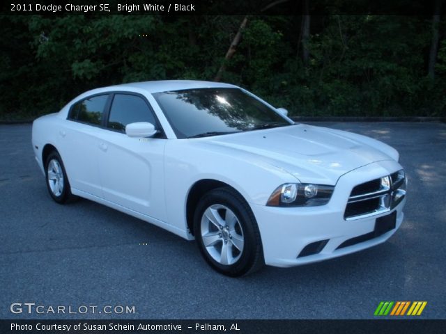 2011 Dodge Charger SE in Bright White