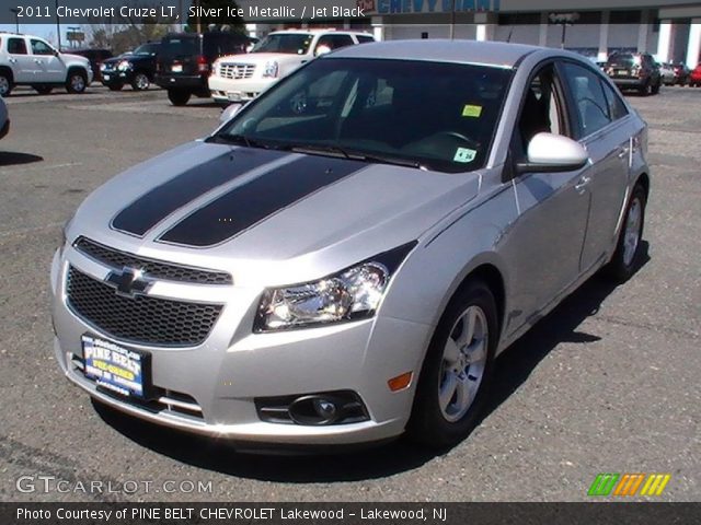 2011 Chevrolet Cruze LT in Silver Ice Metallic