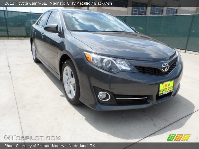 2012 Toyota Camry SE in Magnetic Gray Metallic