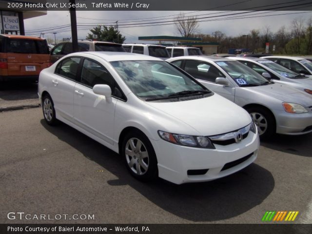 2009 Honda Civic LX Sedan in Taffeta White