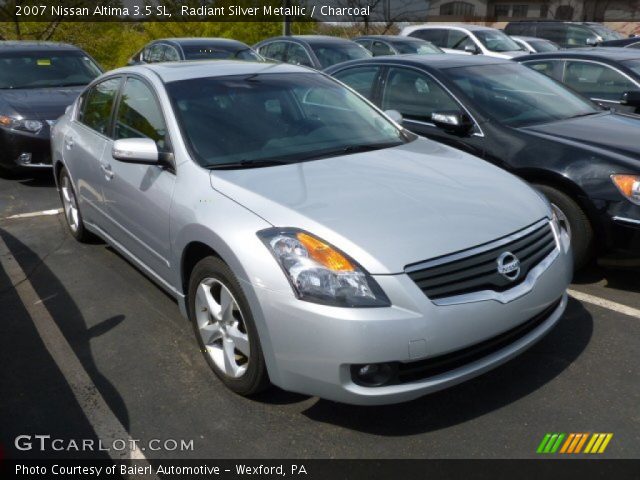 2007 Nissan Altima 3.5 SL in Radiant Silver Metallic