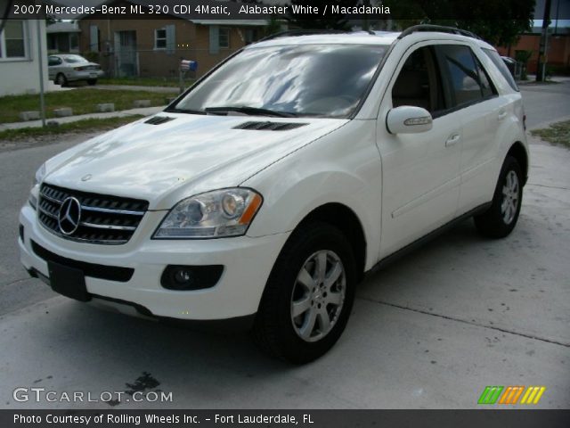 2007 Mercedes-Benz ML 320 CDI 4Matic in Alabaster White