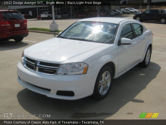 2012 Dodge Avenger SXT in Bright White