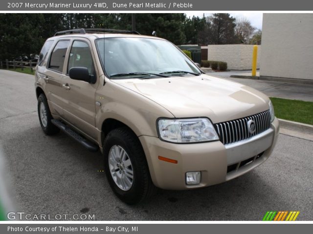 2007 Mercury Mariner Luxury 4WD in Dune Pearl Metallic