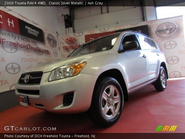 2009 Toyota RAV4 4WD in Classic Silver Metallic