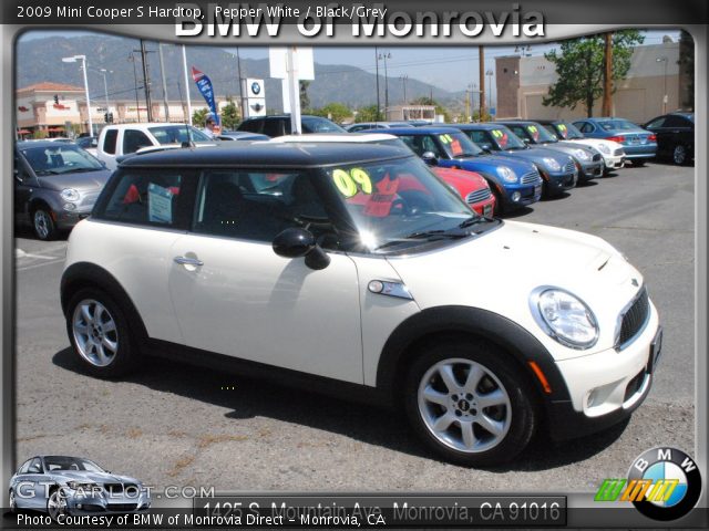 2009 Mini Cooper S Hardtop in Pepper White